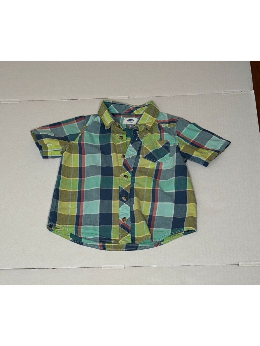 Old Navy Boys Plaid Short Sleeve Button-Up Shirt Size 4T